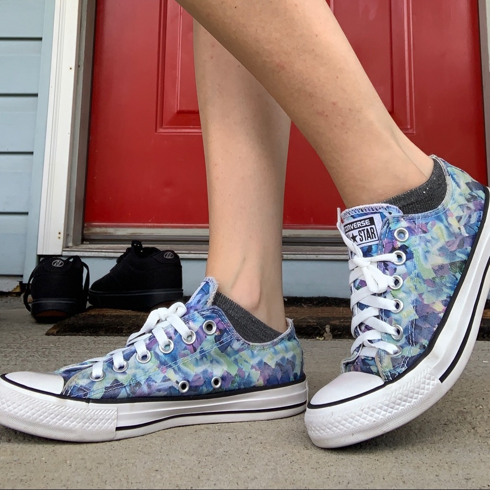 Colorful Converse​ - Picture 2 of 4